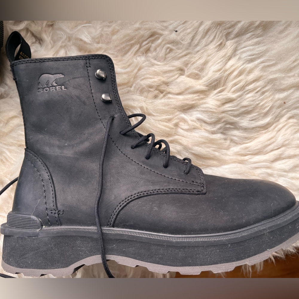 Sorel Black Lace-Up Platform Ankle Boot